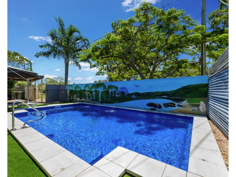 21 Thurecht Pde, Scarborough QLD 4020