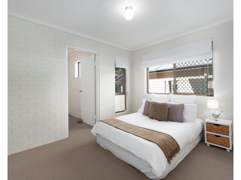 2/408 Oxley Avenue, Redcliffe QLD 4020