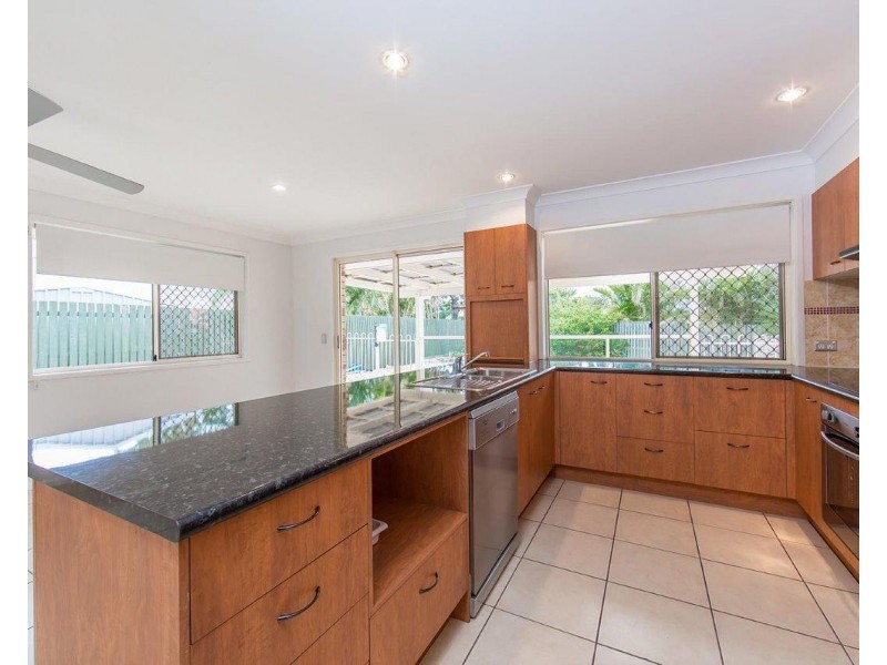 12 Iluka Ct, Kippa-ring QLD 4021