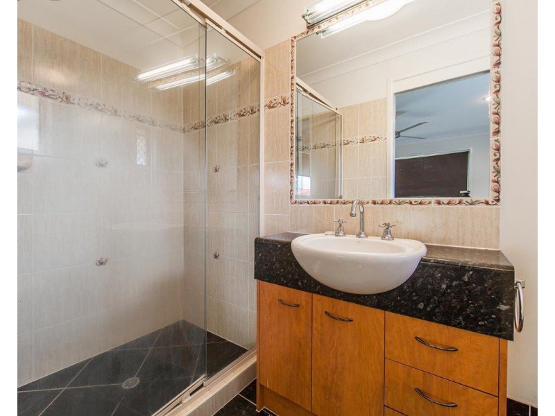 12 Iluka Ct, Kippa-ring QLD 4021