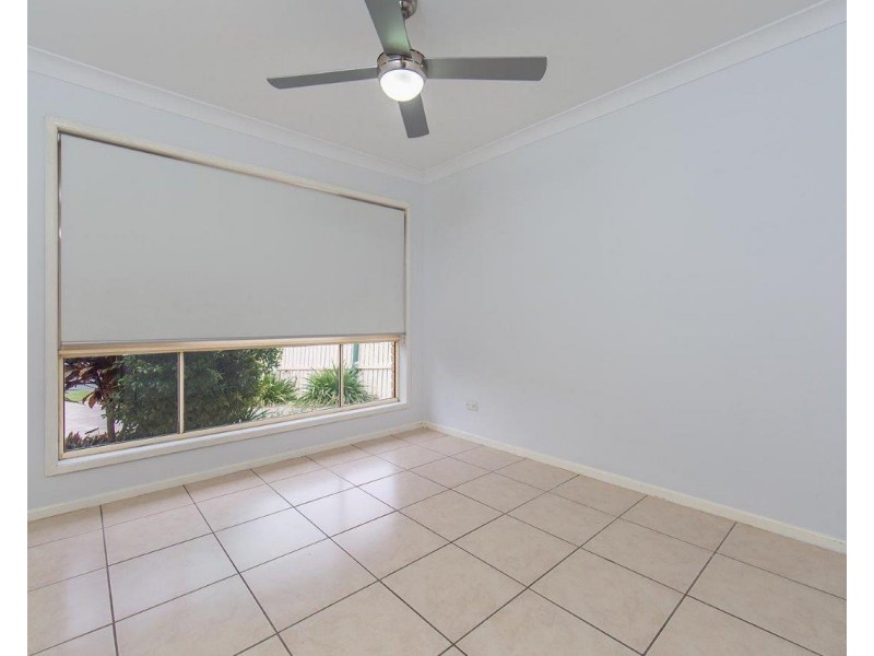 12 Iluka Ct, Kippa-ring QLD 4021