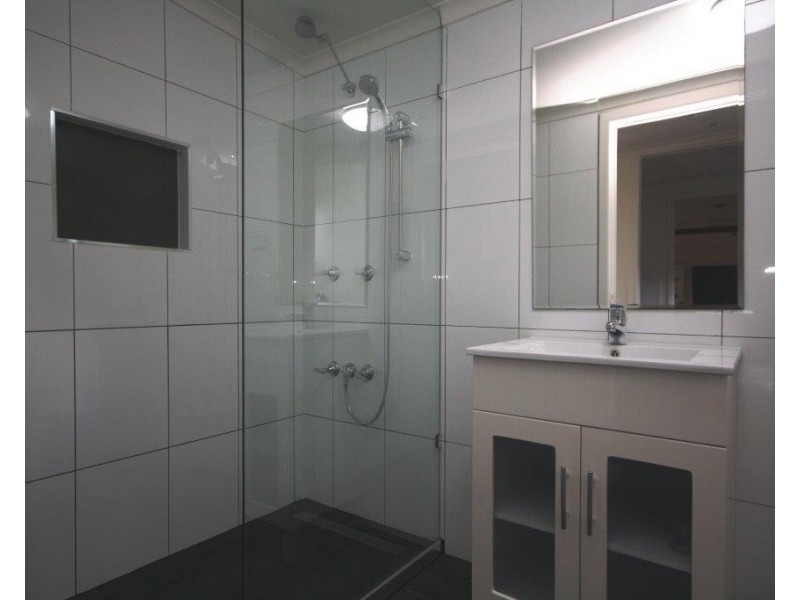 98 Lascelles St, Brighton QLD 4017