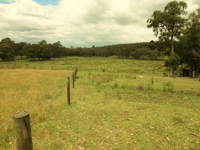 438 Dore Road, Nar Nar Goon North VIC 3812