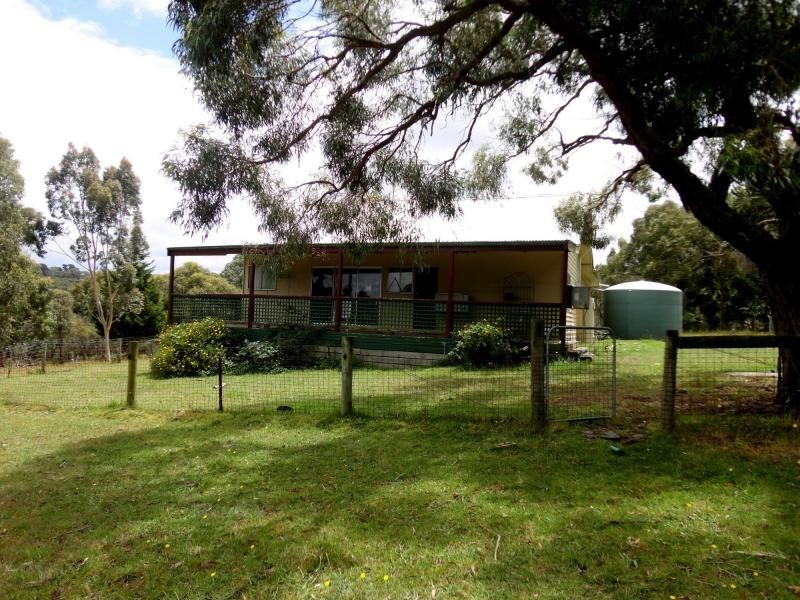 438 Dore Road, Nar Nar Goon North VIC 3812