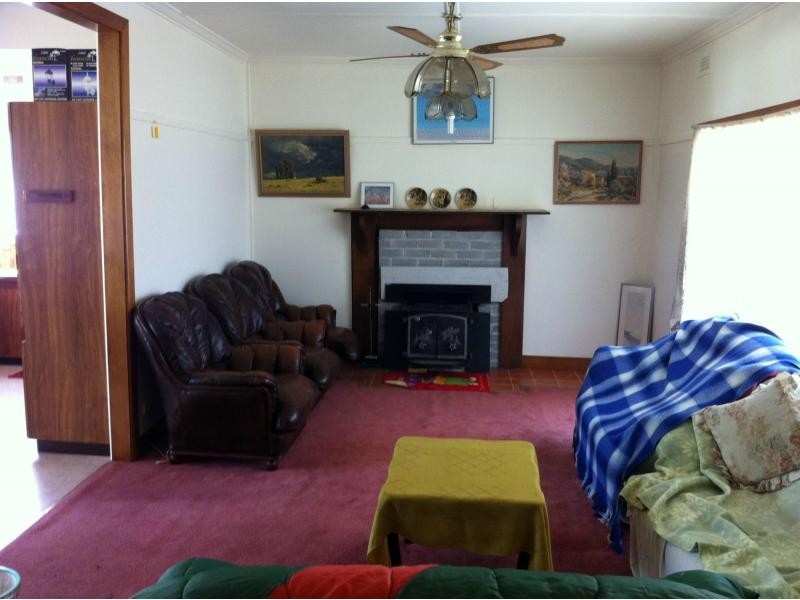 438 Dore Road, Nar Nar Goon North VIC 3812