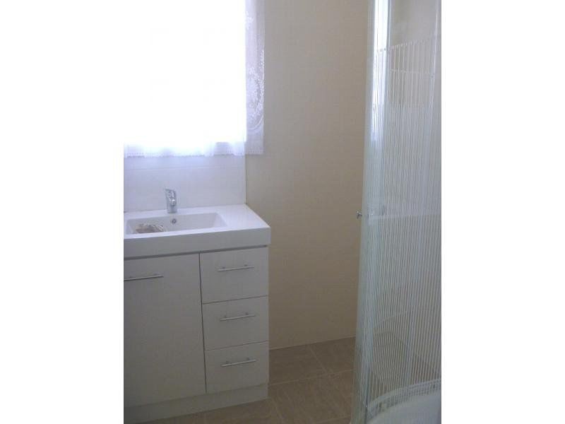 38 Kanooka Grove, Doveton VIC 3177