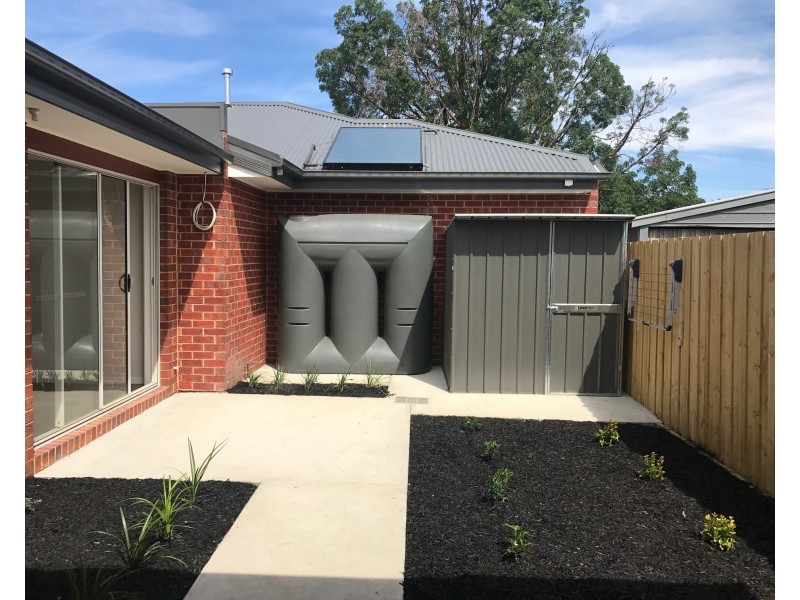 1 Rowan Drive, Doveton VIC 3177