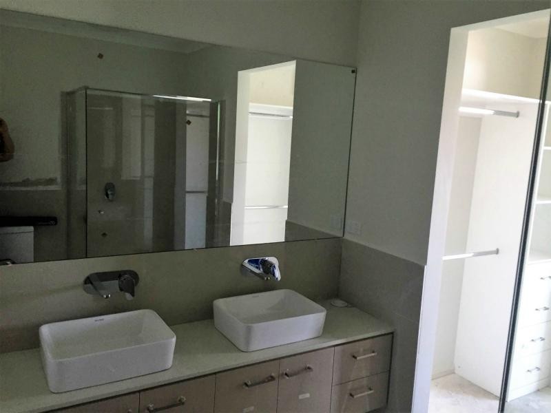 46 Elmtree Crescent, Clyde North VIC 3978