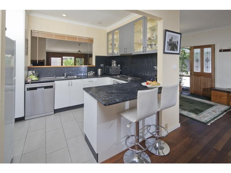 2 Carter Street, Noble Park VIC 3174