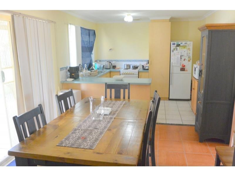 18 Cirrus Close, Hampton Park VIC 3976