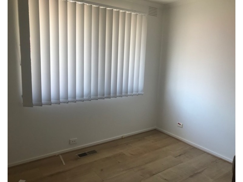 16 Grove End Road, Endeavour Hills VIC 3802