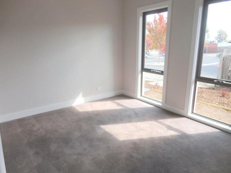 9 Aspen Lane, Doveton VIC 3177