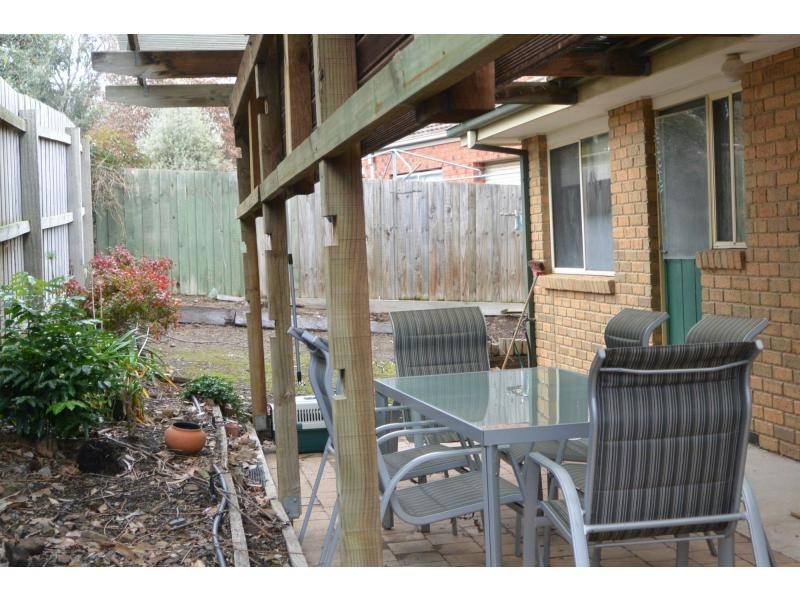L4/116 John Fawkner Drive, Endeavour Hills VIC 3802