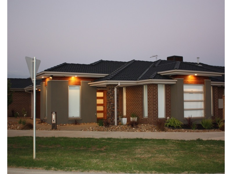 48 Bona Vista Rise, Clyde VIC 3978