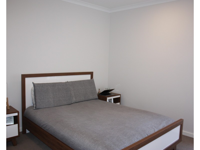 48 Bona Vista Rise, Clyde VIC 3978