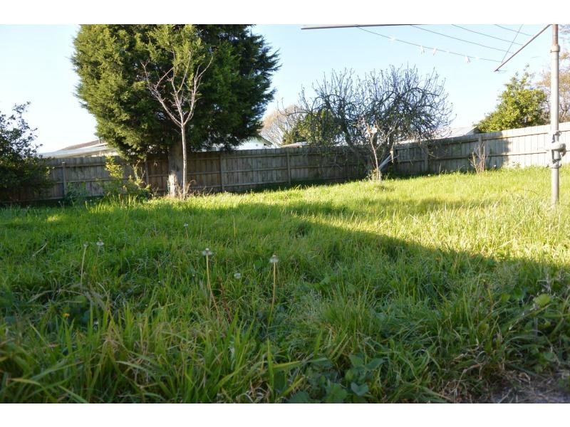 4 Pittosporum Grove, Doveton VIC 3177