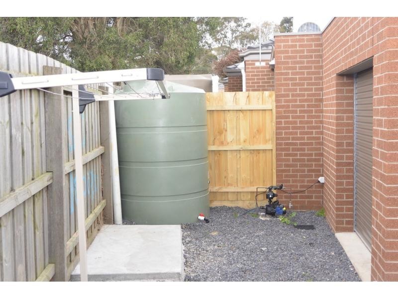 2/15 Rose Drive, Doveton VIC 3177