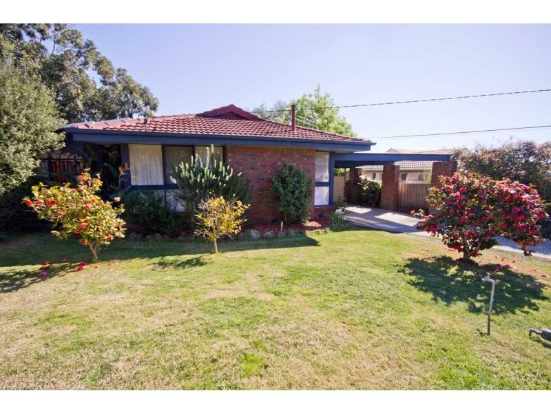 13 Adam Avenue, Hallam VIC 3803