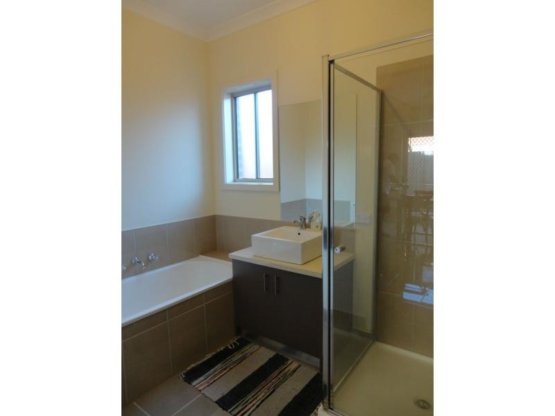 6 Sumac Way, Epping VIC 3076