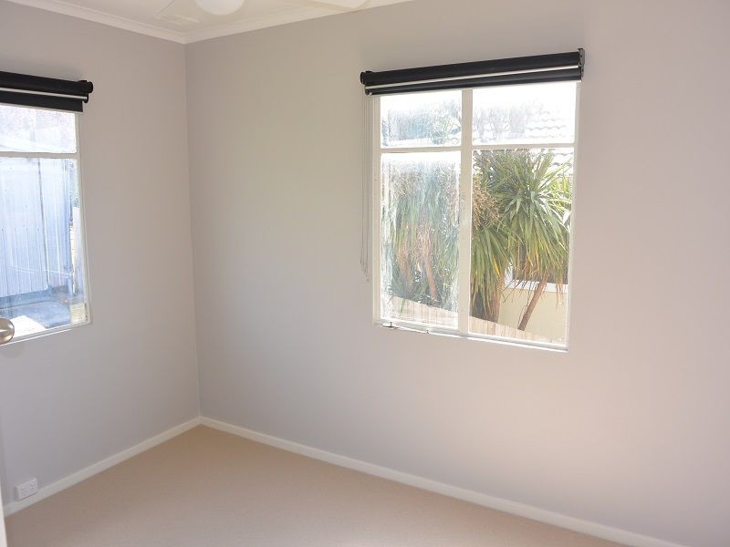 3 Laburnum Grove, Doveton VIC 3177