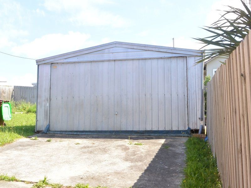 3 Laburnum Grove, Doveton VIC 3177