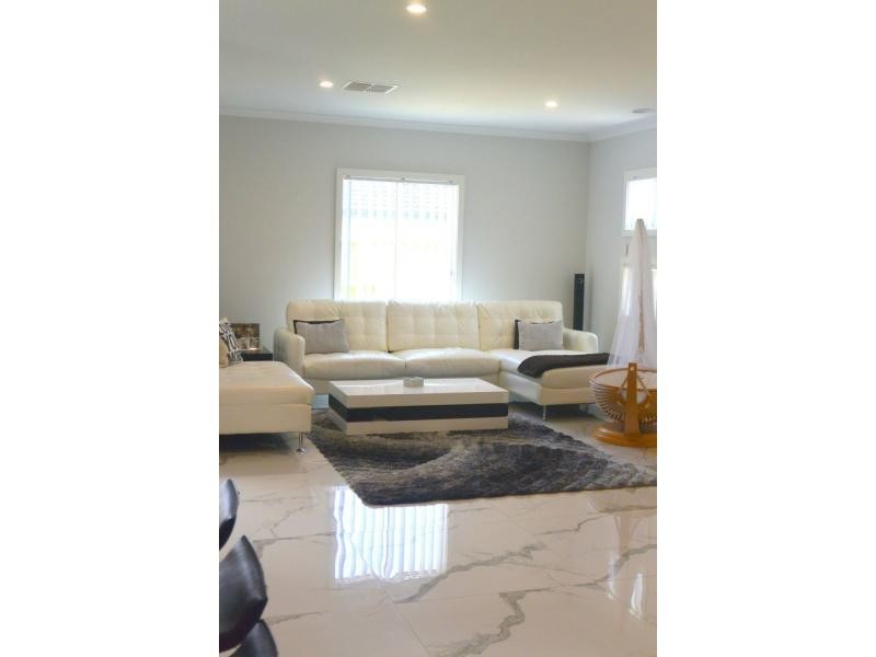 16 Callistemon Street, Officer VIC 3809