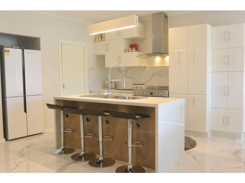 16 Callistemon Street, Officer VIC 3809