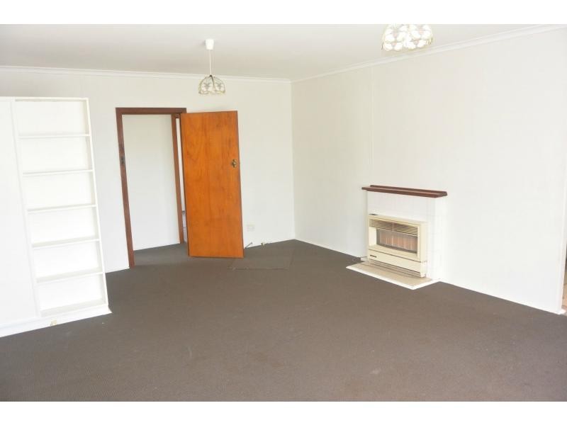 31 Ti-Tree Drive, Doveton VIC 3177