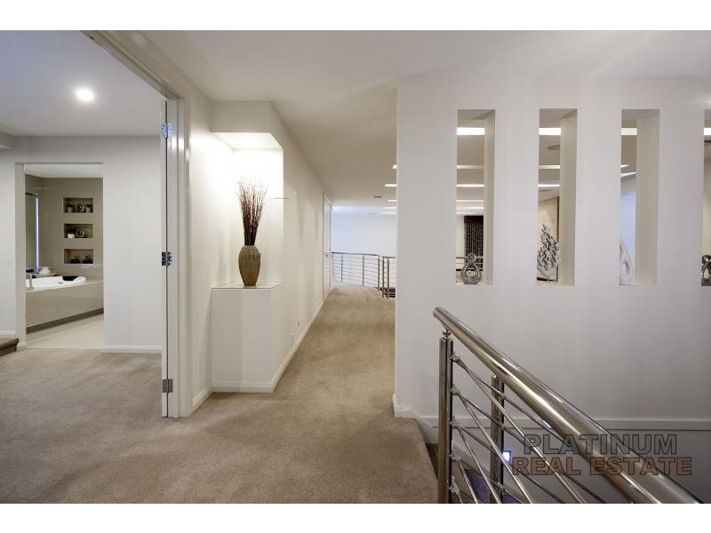 4 Freshwater Boulevard, Lyndhurst VIC 3975