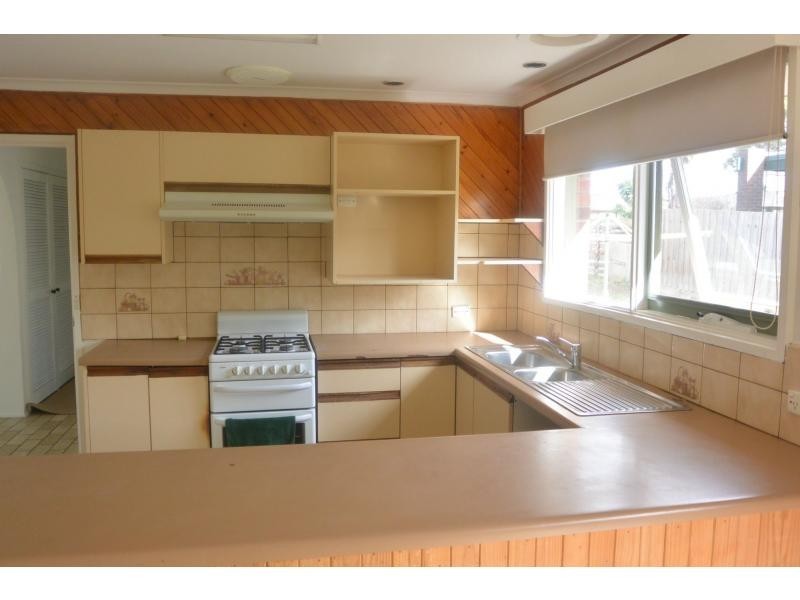 4 Mathew Flinders Avenue, Endeavour Hills VIC 3802