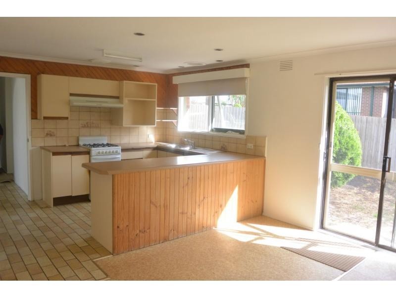 4 Mathew Flinders Avenue, Endeavour Hills VIC 3802