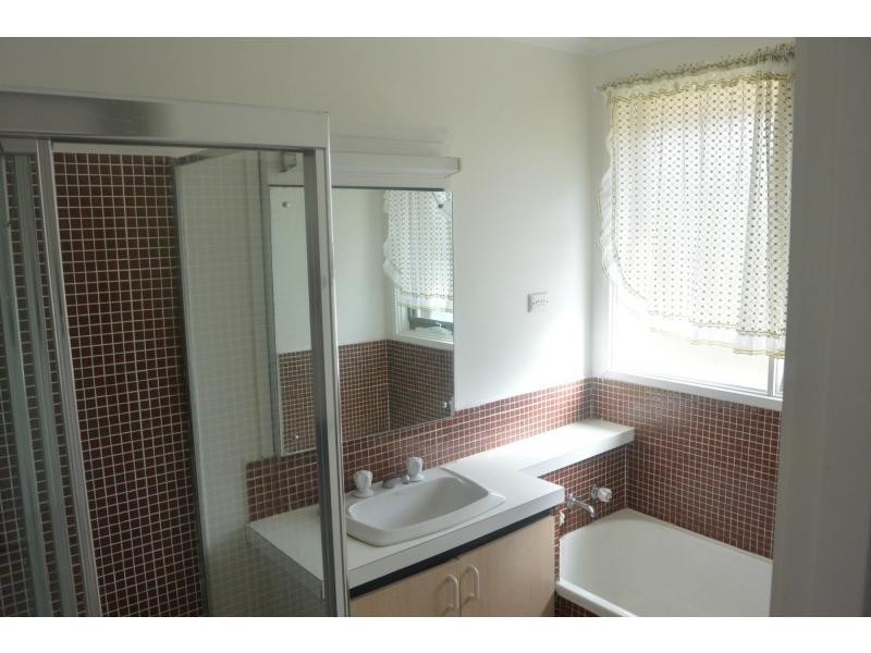 4 Mathew Flinders Avenue, Endeavour Hills VIC 3802