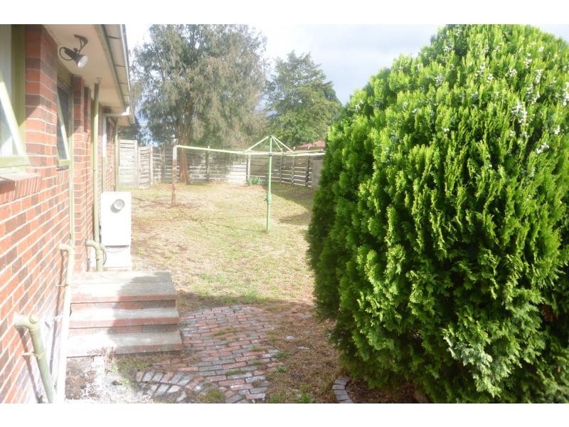 4 Mathew Flinders Avenue, Endeavour Hills VIC 3802