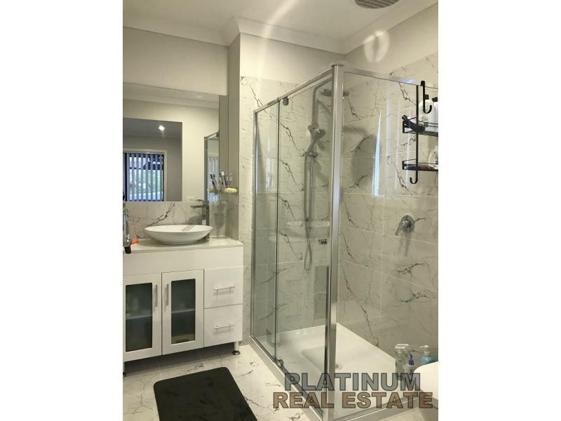 20 Yellow Gum Drive, Pakenham VIC 3810