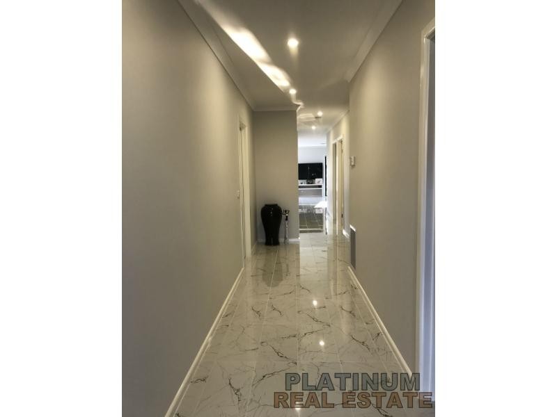 20 Yellow Gum Drive, Pakenham VIC 3810