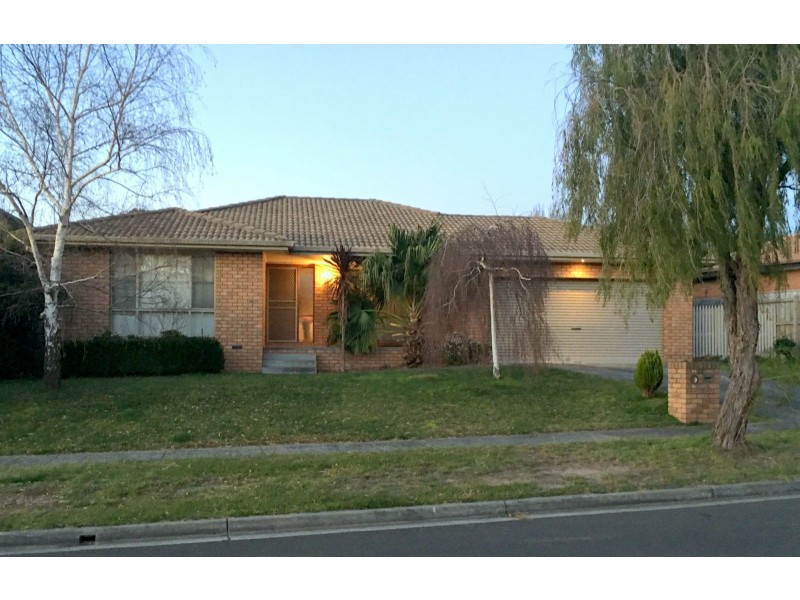 28 Kendall Drive, Narre Warren VIC 3805