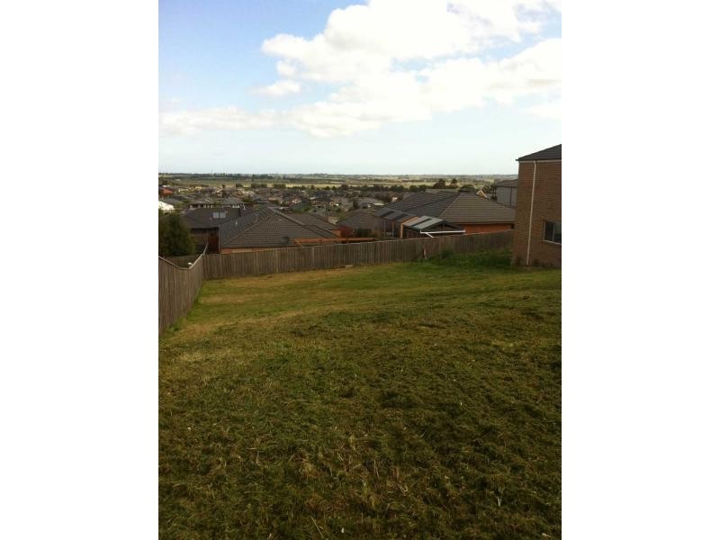 31 Glenview Rise, Berwick VIC 3806