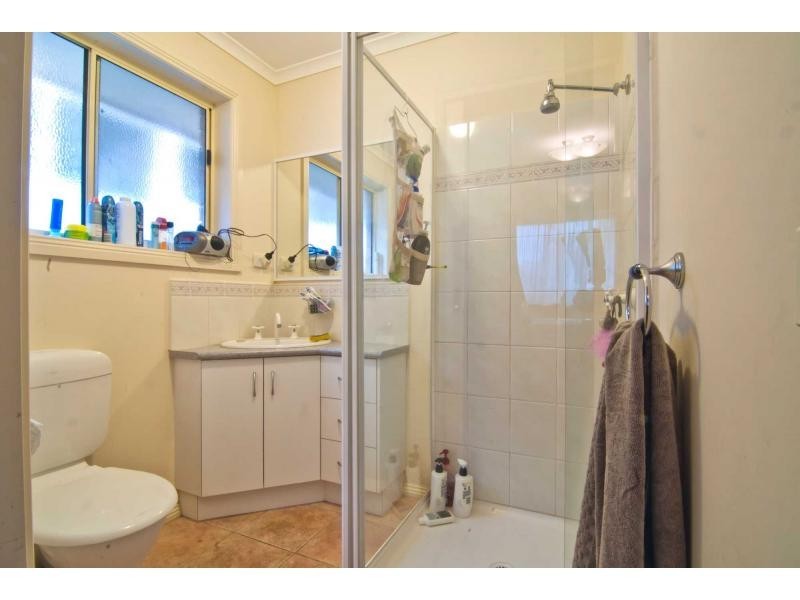 24 Darvell Court, Pakenham VIC 3810