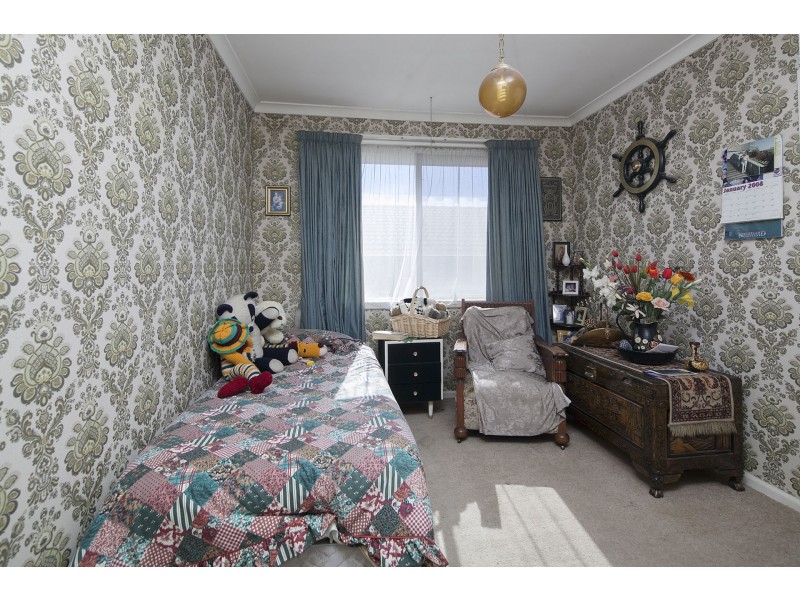 8 Creek Court, Eumemmerring VIC 3177