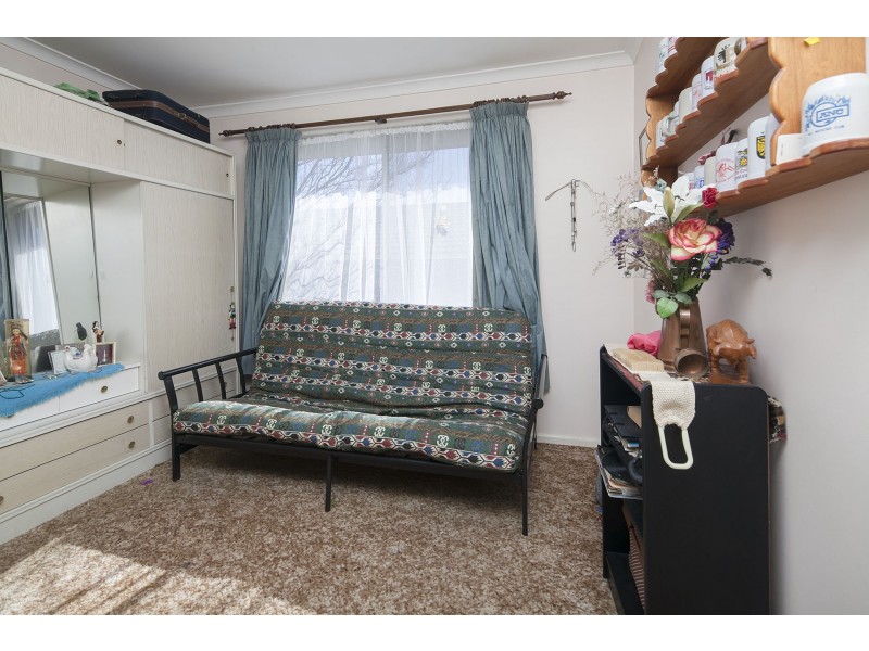 8 Creek Court, Eumemmerring VIC 3177