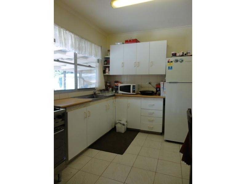 12 Peppermint Street, Doveton VIC 3177