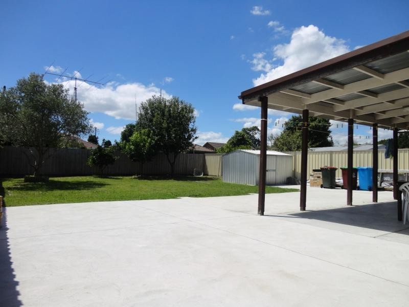 12 Peppermint Street, Doveton VIC 3177