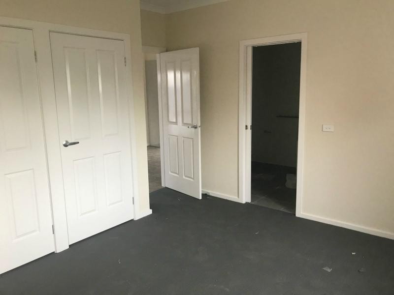 47A Kanooka Grove, Doveton VIC 3177