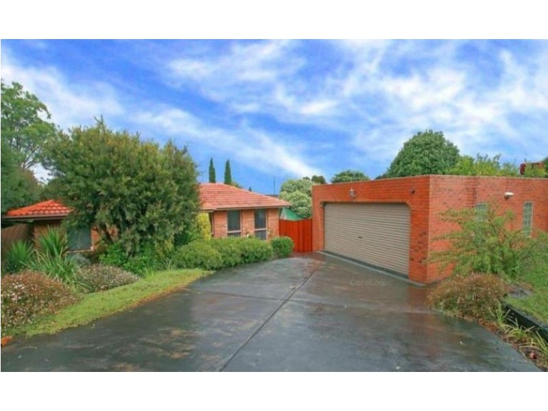 6 Dawson Court, Endeavour Hills VIC 3802