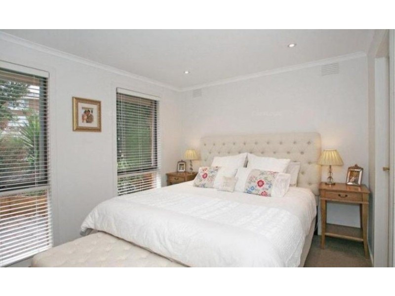 6 Dawson Court, Endeavour Hills VIC 3802