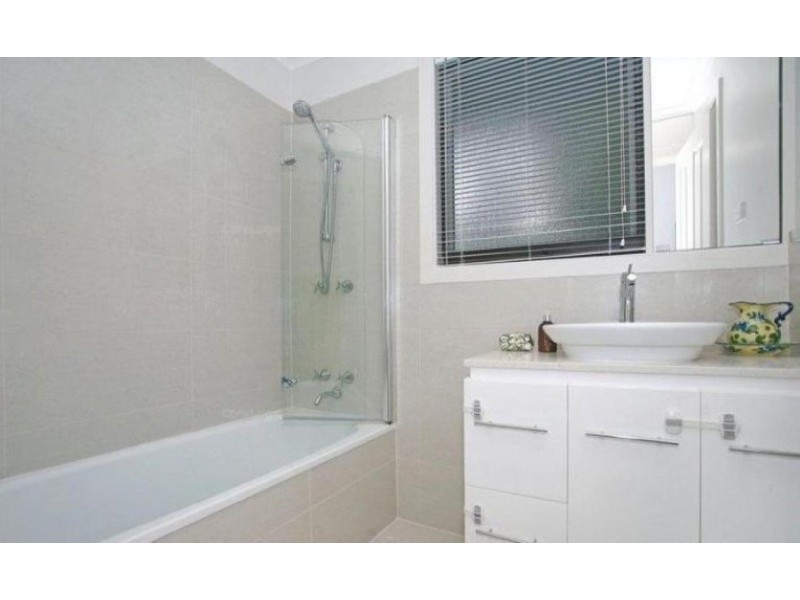 6 Dawson Court, Endeavour Hills VIC 3802