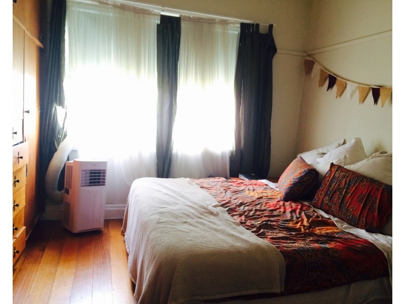 27 Olive Road, Eumemmerring VIC 3177