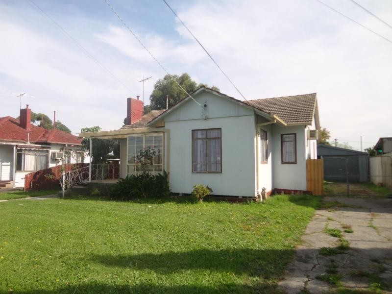 30 Kanooka Grove, Doveton VIC 3177