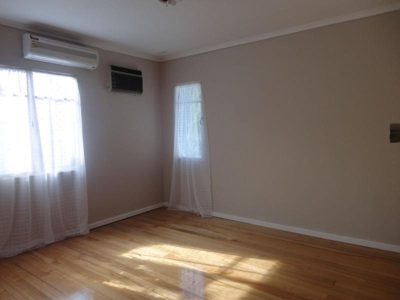 30 Kanooka Grove, Doveton VIC 3177