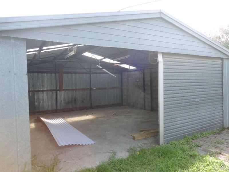 30 Kanooka Grove, Doveton VIC 3177